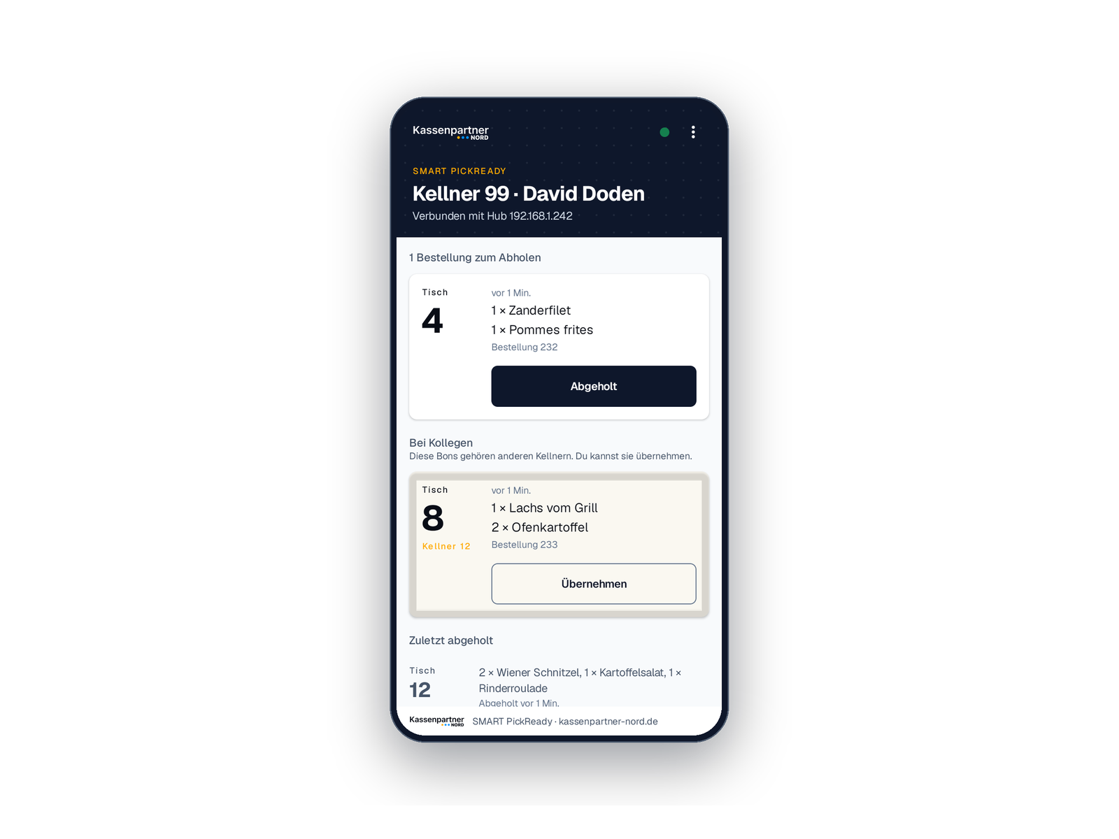 Die App mit einem eigenen Bon für Tisch 4, einem angebotenen Bon von Kellner 12 für Tisch 8 und dem zuletzt abgeholten Tisch 12